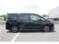 2021 Toyota Voxy