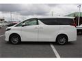 2023 Toyota Alphard Hybrid
