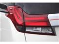2016 Toyota Alphard Hybrid