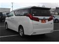 2022 Toyota Alphard Hybrid