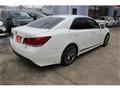 2014 Toyota Crown