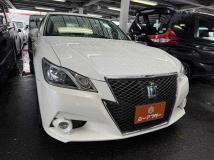 2014 Toyota Crown