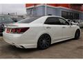 2016 Toyota Crown