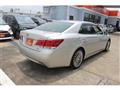 2014 Toyota Crown Majesta