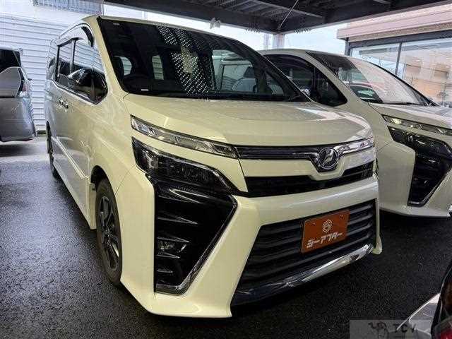 2018 Toyota Voxy