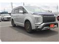 2019 Mitsubishi Delica D5