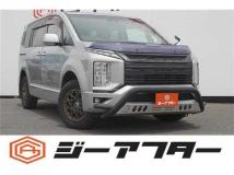 2019 Mitsubishi Delica D5