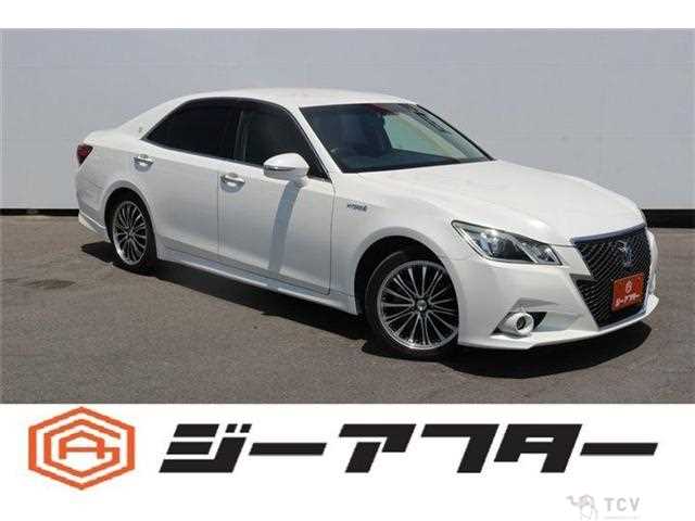 2013 Toyota Crown