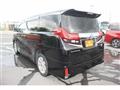 2015 Toyota Alphard Hybrid