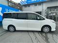 2014 Toyota Noah