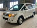 2012 Mitsubishi Delica D5