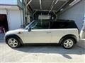 2009 BMW MINI