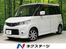 2011 Nissan ROOX