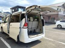 2017 Nissan Serena