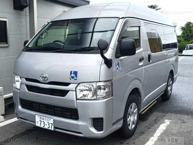 2022 Toyota Hiace Van