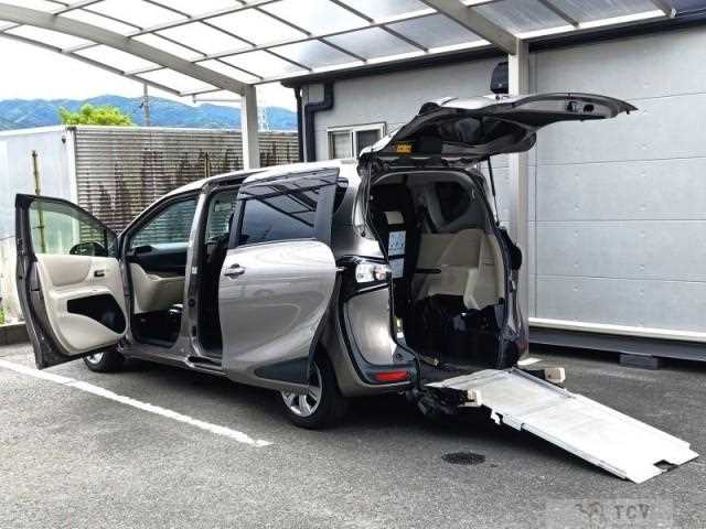 2021 Toyota Sienta