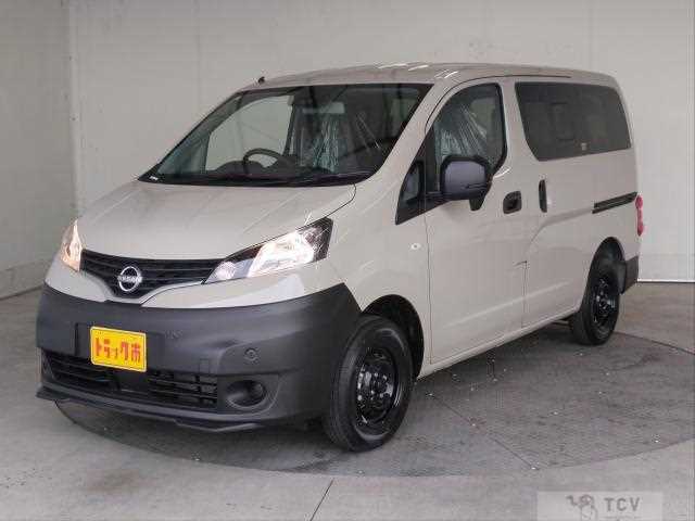 2026 Nissan NV200 VANETTE
