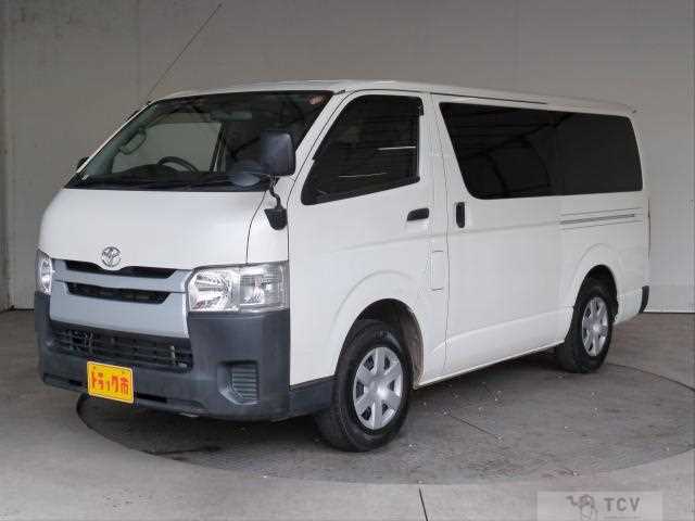 2015 Toyota Regiusace Van