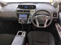 2015 Toyota PRIUS α