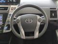 2015 Toyota PRIUS α