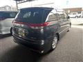 2011 Toyota Estima