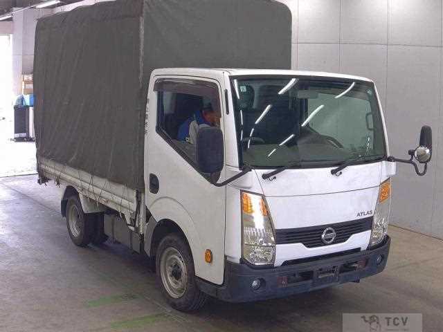 2013 Nissan Atlas