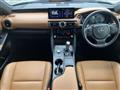 2021 Lexus IS