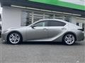 2021 Lexus IS