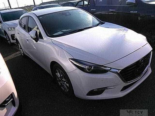 2019 Mazda Axela