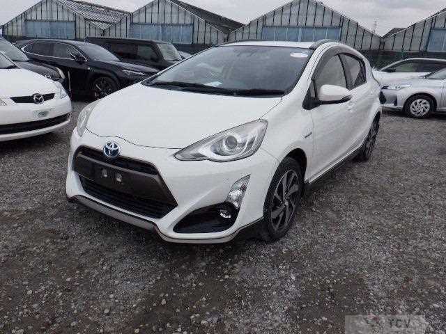 2016 Toyota AQUA