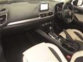 2015 Mazda Axela