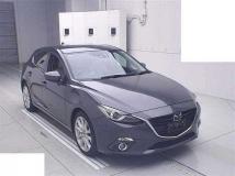 2015 Mazda Axela