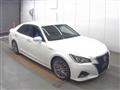 2016 Toyota Crown Hybrid