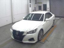 2016 Toyota Crown Hybrid