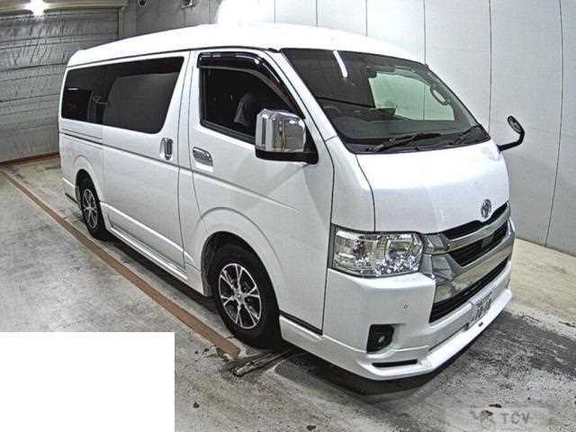 2022 Toyota Hiace Wagon