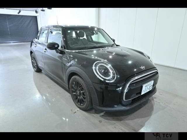 2022 BMW MINI