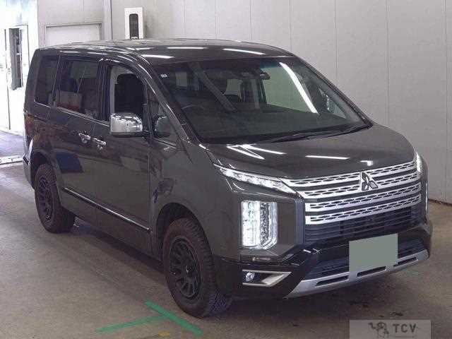 2021 Mitsubishi Delica D5