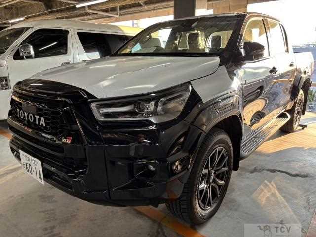 2024 Toyota Hilux