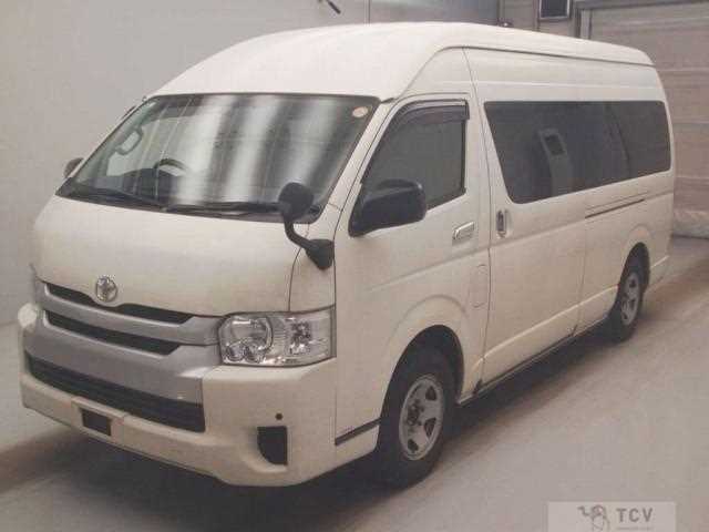 2018 Toyota Hiace Commuter