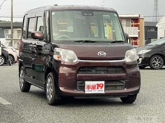 2017 Daihatsu Tanto