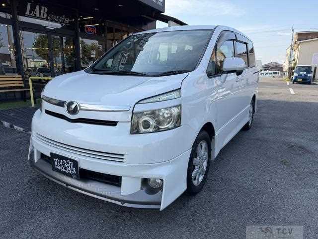 2009 Toyota Voxy