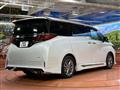 2024 Toyota Alphard Hybrid
