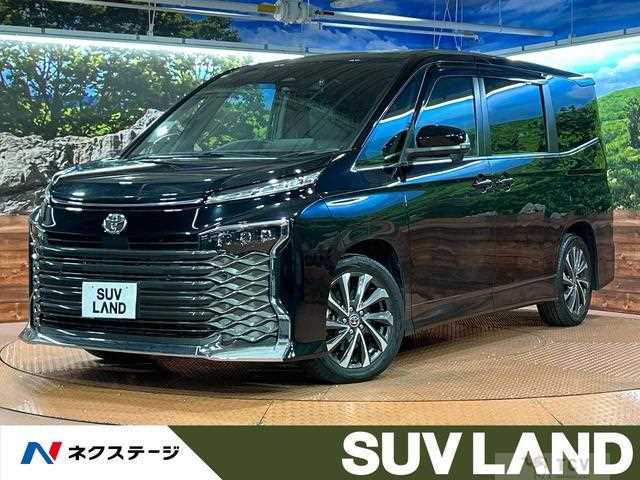 2023 Toyota Voxy