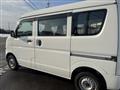 2016 Mitsubishi Minicab Van