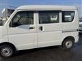 2016 Mitsubishi Minicab Van