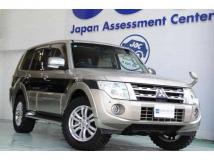 2012 Mitsubishi Pajero