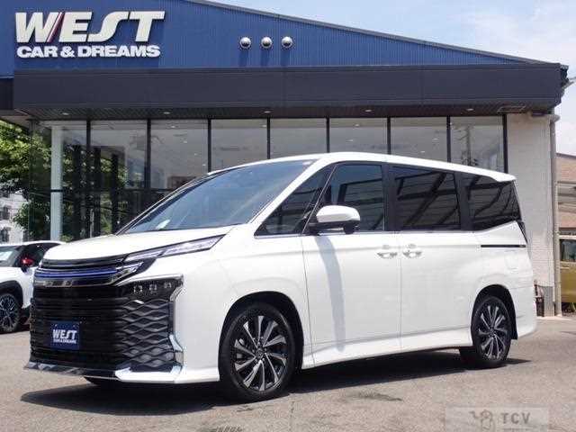 2024 Toyota Voxy
