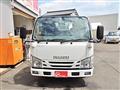 2016 Isuzu Elf Truck