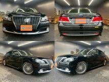 2014 Toyota Crown Majesta