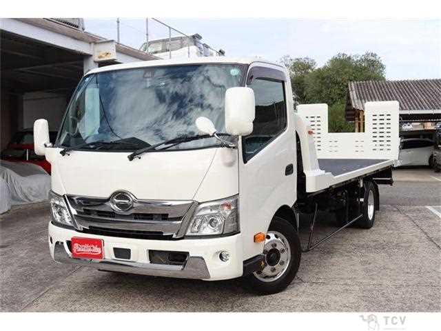 2021 Hino Dutro
